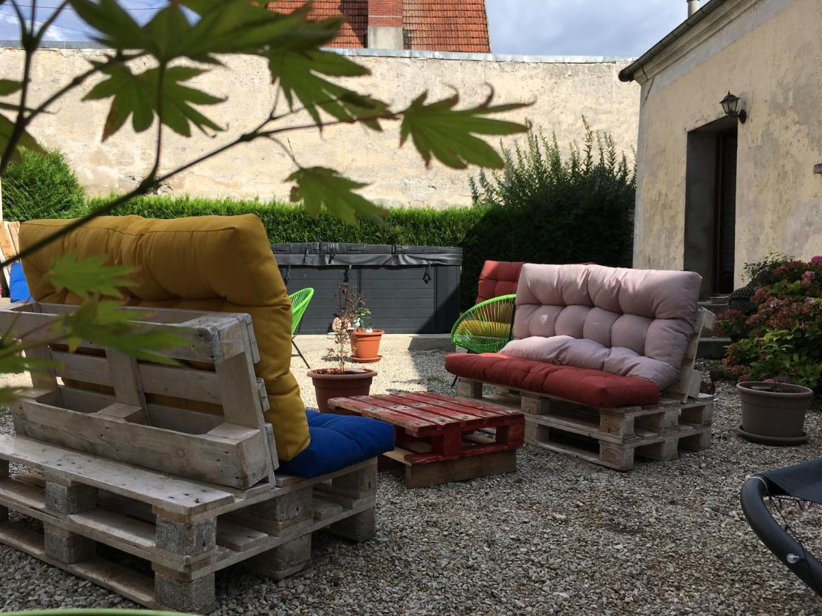 L Auberge Du Lion D Or Nanteuil-sur-Marne ภายนอก รูปภาพ