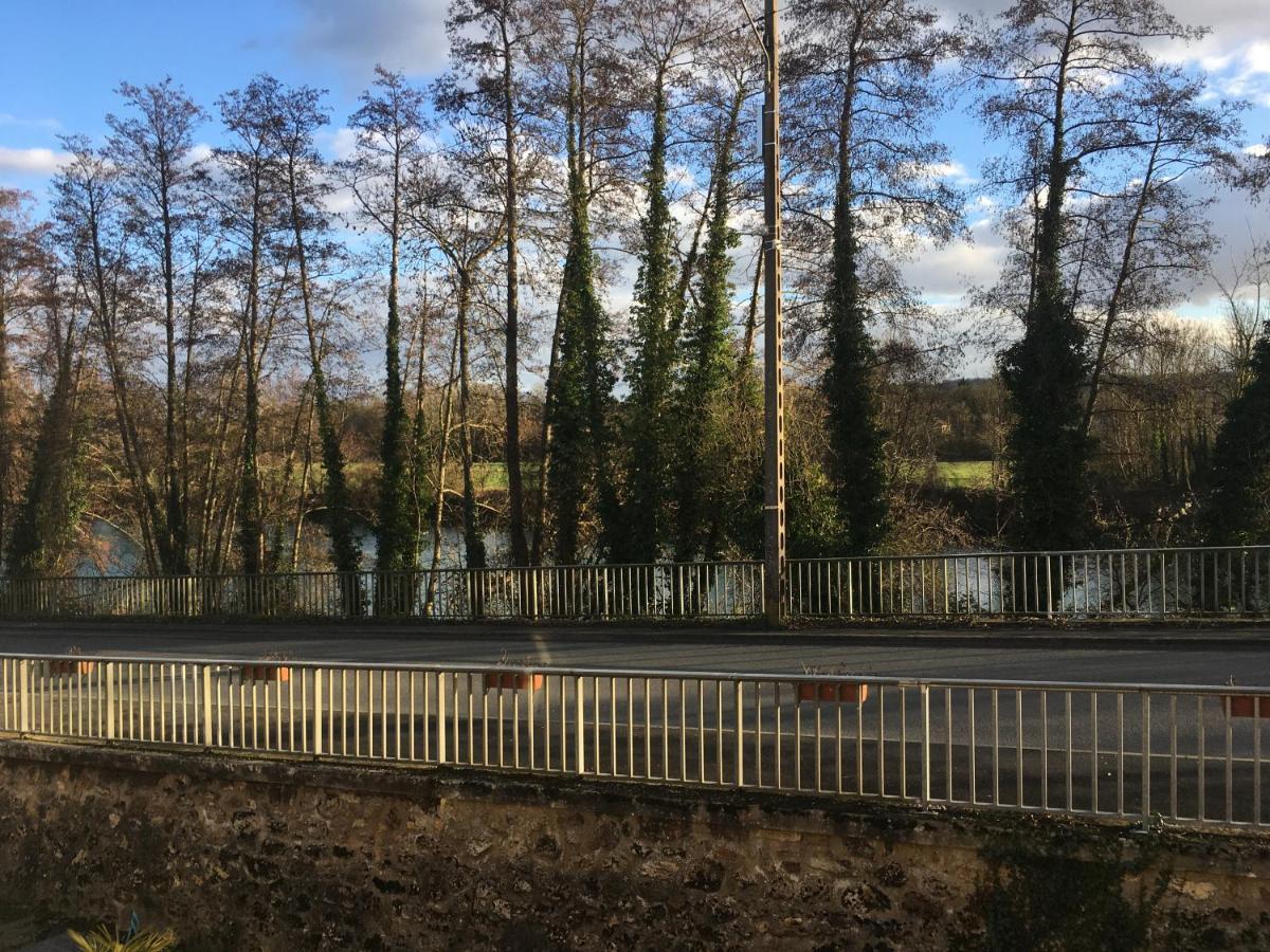 L Auberge Du Lion D Or Nanteuil-sur-Marne ภายนอก รูปภาพ